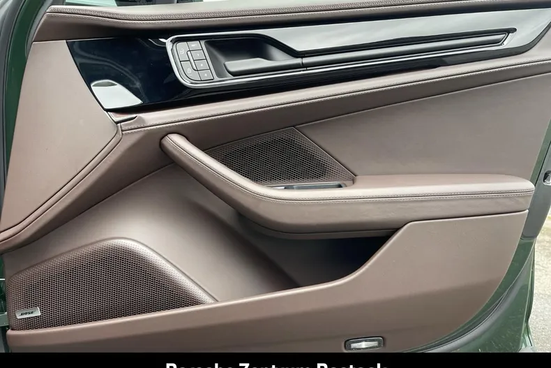 Porsche Panamera din 2026 cu 15 km - oferta POR186628 - foto 17