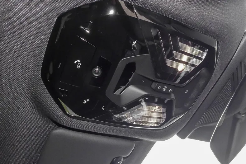 BMW 520 (Seria 5) din 2026 cu 1.001 km - oferta BMW186631 - foto 17