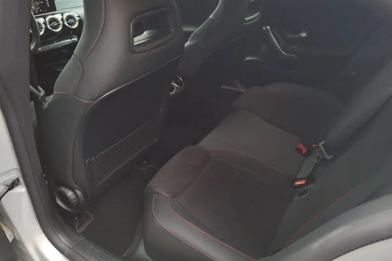 Mercedes-Benz CLA (Clasa CLA) din 2021 cu 75.118 km - oferta MER186633 - foto 15