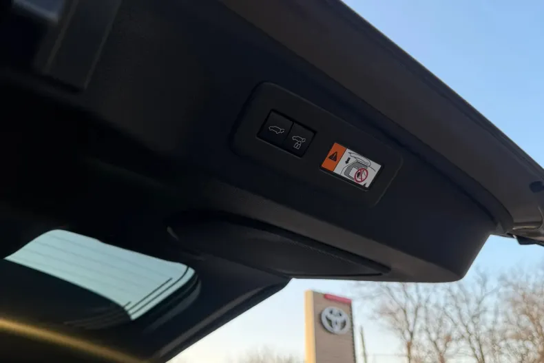 Toyota Land Cruiser 250 din 2025 cu 5 km - oferta TOY186636 - foto 10