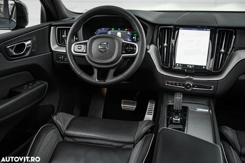 Volvo XC60 din 2022 cu 148.200 km - oferta VOL186645 - foto 9
