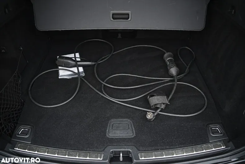 Volvo XC60 din 2022 cu 148.200 km - oferta VOL186645 - foto 29