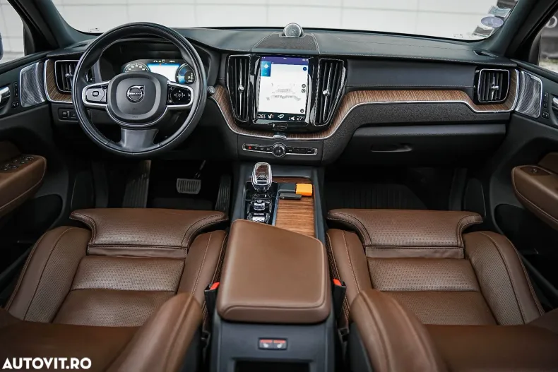 Volvo XC60 din 2021 cu 97.200 km - oferta VOL186647 - foto 1