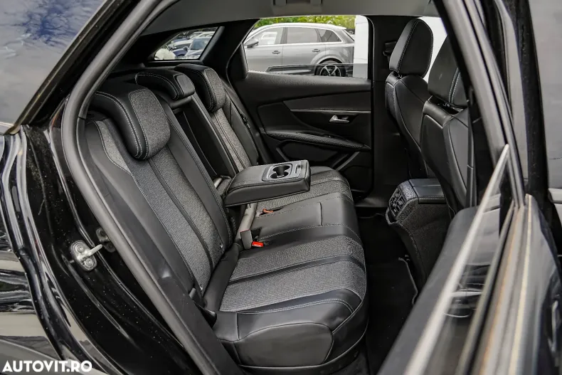 Peugeot 3008 din 2021 cu 176.450 km - oferta PEU186649 - foto 17