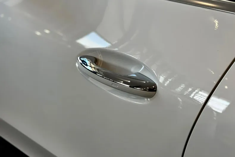 Mercedes-Benz GLC din 2024 cu 12.300 km - oferta MER186652 - foto 15