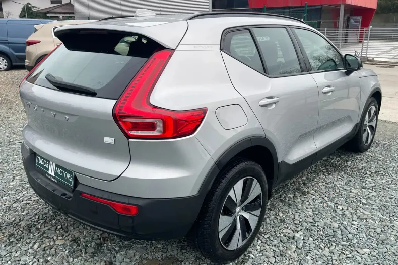 Volvo XC40 din 2022 cu 47.912 km - oferta VOL186655 - foto 4