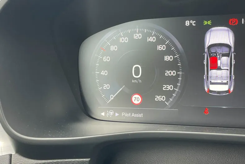 Volvo XC40 din 2022 cu 47.912 km - oferta VOL186655 - foto 15