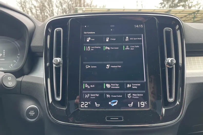 Volvo XC40 din 2022 cu 47.912 km - oferta VOL186655 - foto 21