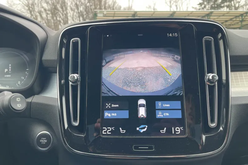 Volvo XC40 din 2022 cu 47.912 km - oferta VOL186655 - foto 24