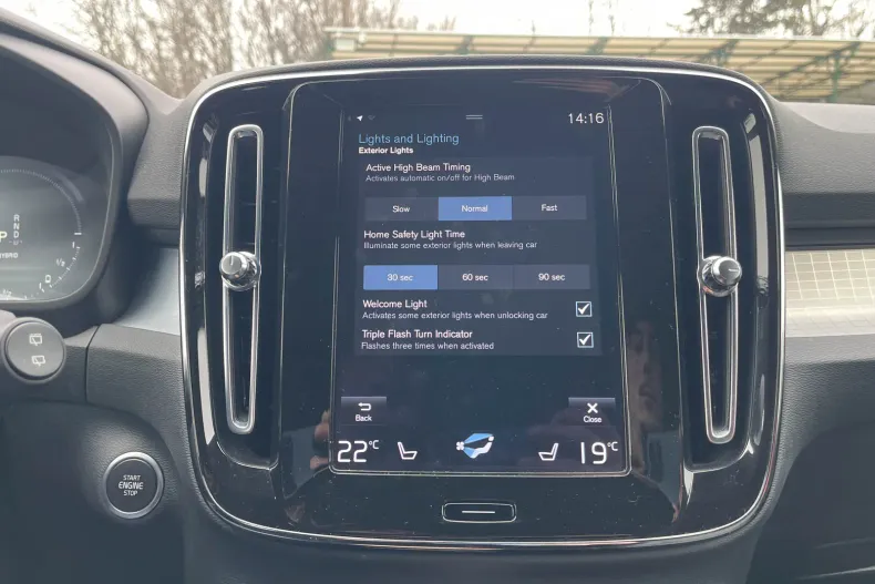 Volvo XC40 din 2022 cu 47.912 km - oferta VOL186655 - foto 27