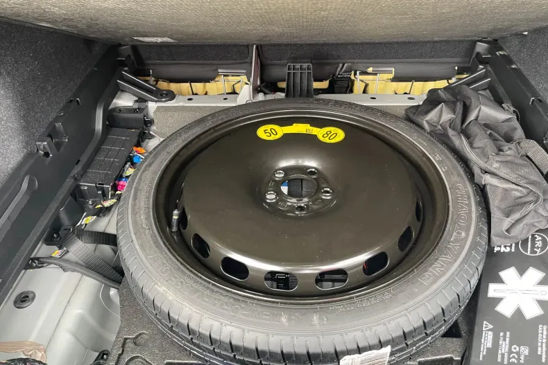 Volvo XC40 din 2022 cu 47.912 km - oferta VOL186655 - foto 30