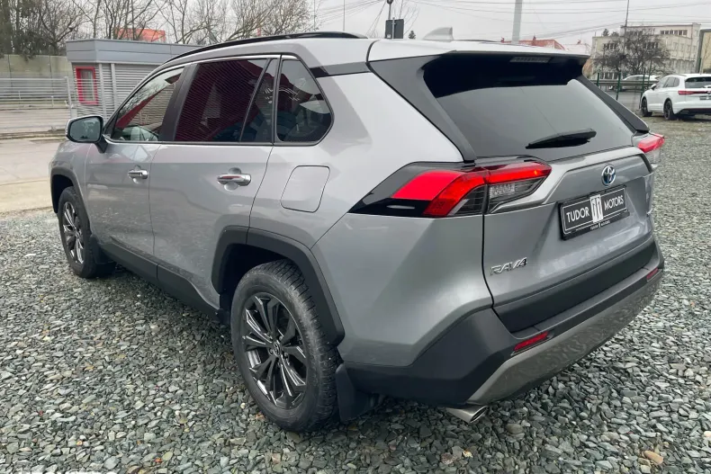 Toyota RAV4 din 2022 cu 65.463 km - oferta TOY186658 - foto 3
