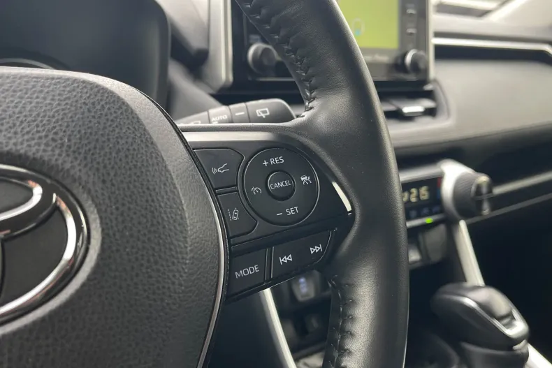 Toyota RAV4 din 2022 cu 65.463 km - oferta TOY186658 - foto 15