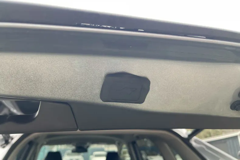 Toyota RAV4 din 2022 cu 65.463 km - oferta TOY186658 - foto 25