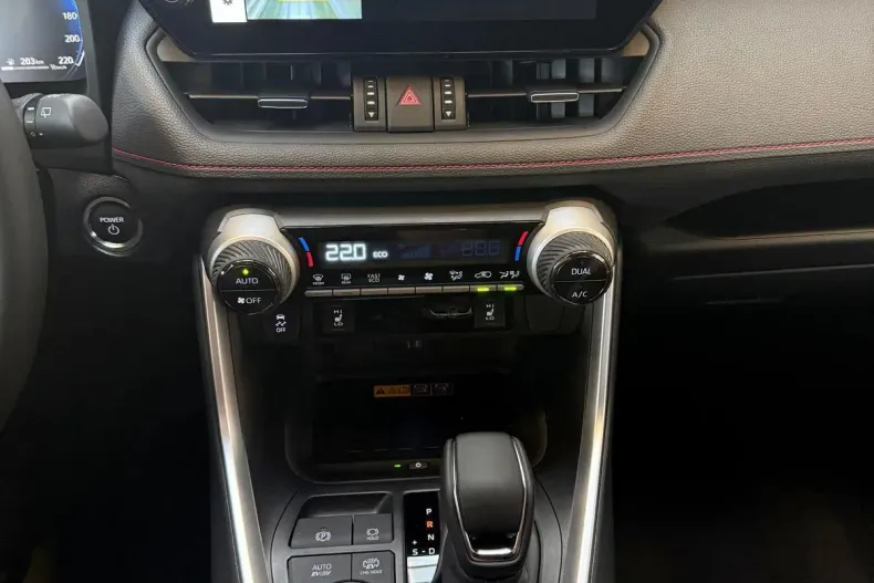 Toyota RAV4 din 2025 cu 10 km - oferta TOY186660 - foto 12