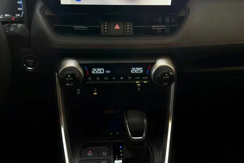 Toyota RAV4 din 2025 cu 10 km - oferta TOY186660 - foto 14