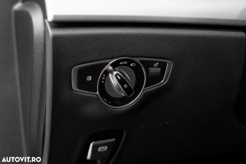 Mercedes-Benz E din 2023 cu 50.000 km - oferta MER186665 - foto 36