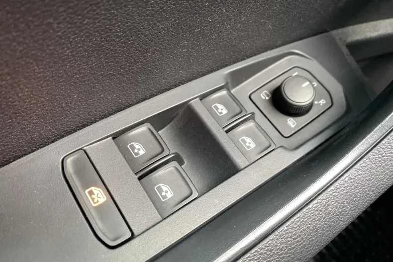 Skoda Karoq din 2023 cu 53.198 km - oferta SKO186668 - foto 20