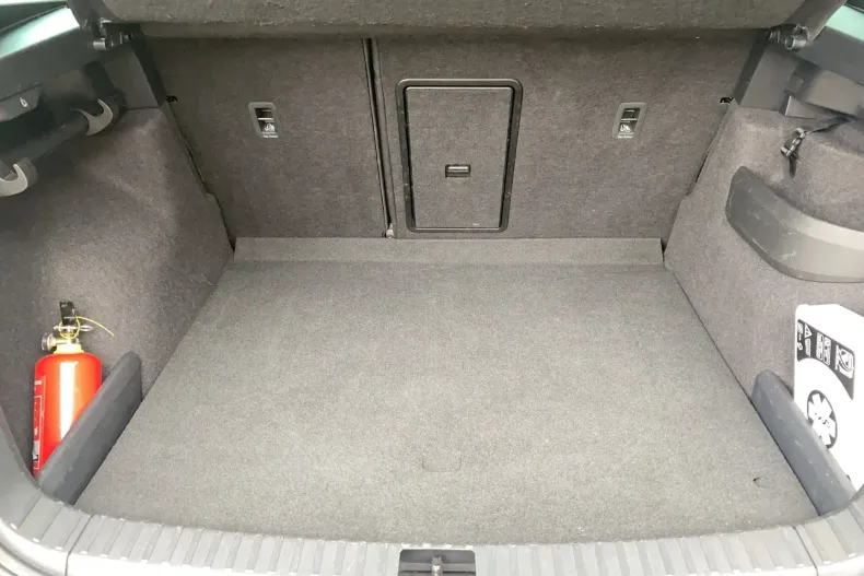 Skoda Karoq din 2023 cu 53.198 km - oferta SKO186668 - foto 21