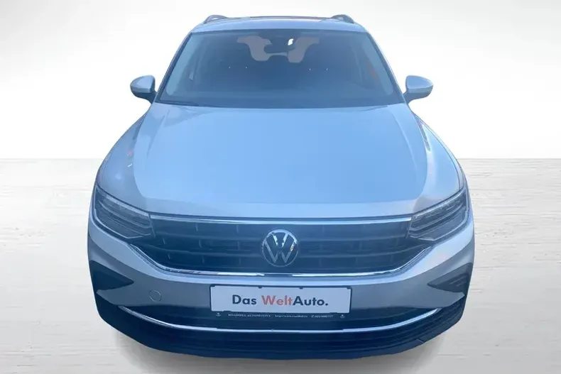Volkswagen Tiguan din 2023 cu 48.220 km - oferta VOL186669 - foto 6