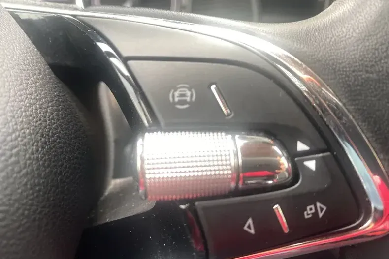 Skoda Kamiq din 2023 cu 50.450 km - oferta SKO186671 - foto 19