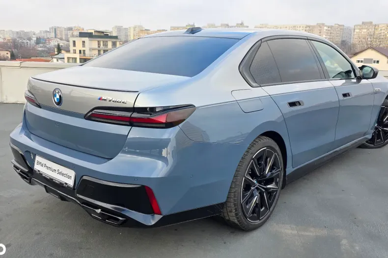 BMW M7 (Modele M) din 2025 cu 4.000 km - oferta BMW186678 - foto 6