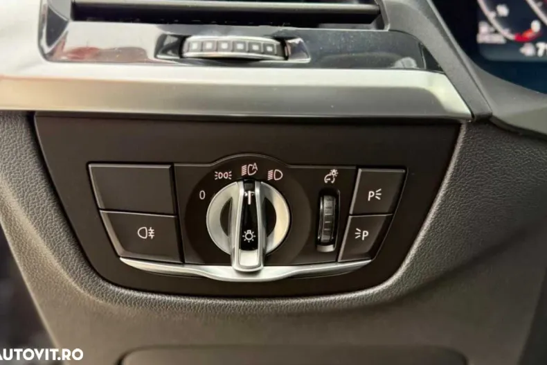 BMW X3 (Seria X) din 2021 cu 155.000 km - oferta BMW186682 - foto 22
