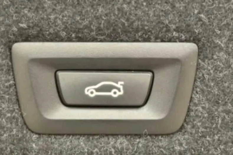 BMW Seria 5 din 2021 cu 94.000 km - oferta BMW186684 - foto 14