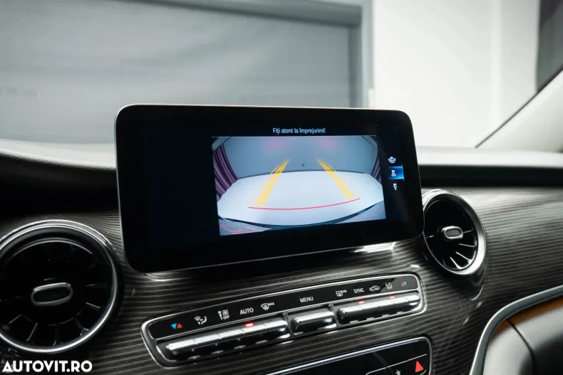 Mercedes-Benz V din 2020 cu 104.214 km - oferta MER186689 - foto 27