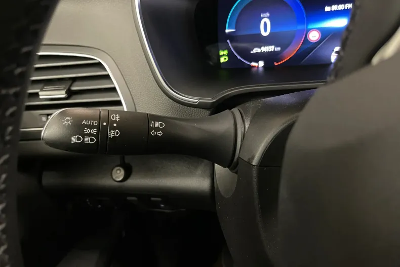 Renault Megane din 2021 cu 94.137 km - oferta REN186690 - foto 22