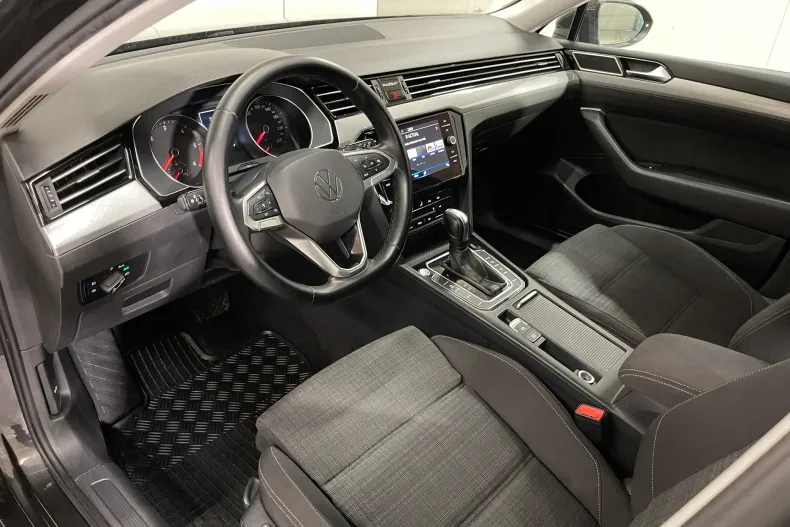 Volkswagen Passat din 2021 cu 161.723 km - oferta VOL186691 - foto 5