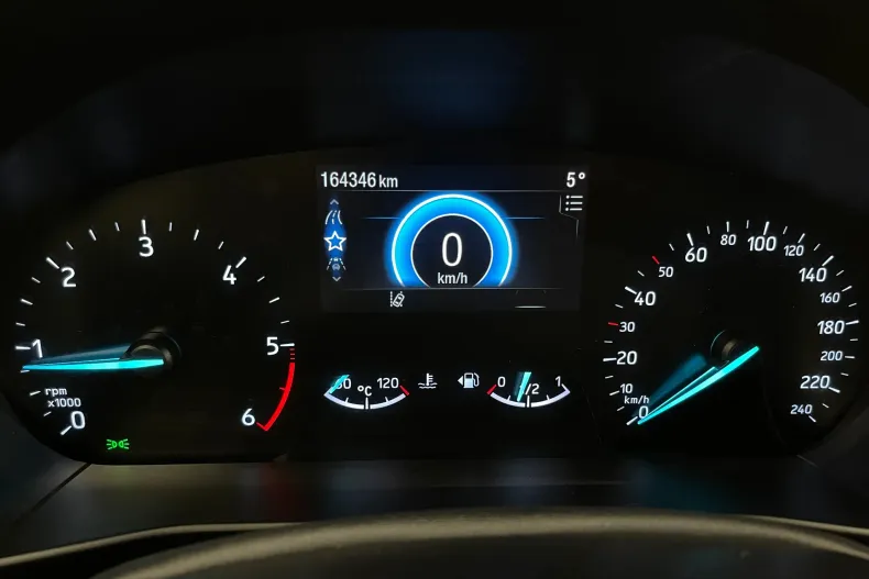 Ford Focus din 2020 cu 164.346 km - oferta FOR186692 - foto 26