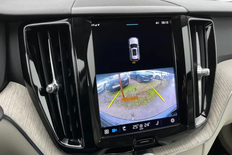 Volvo XC60 din 2022 cu 107.701 km - oferta VOL186694 - foto 14