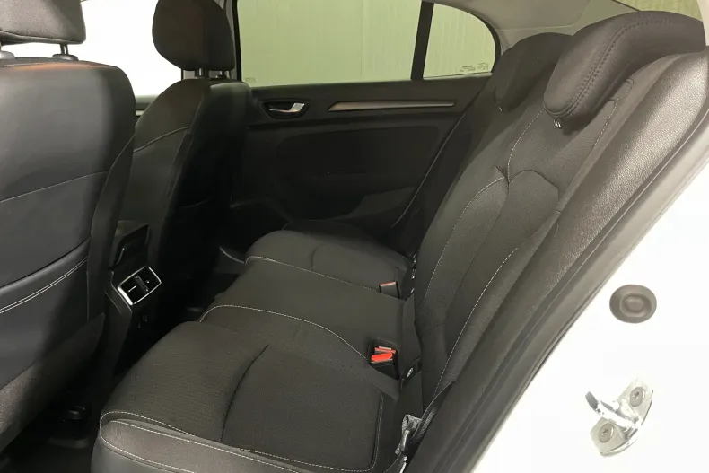 Renault Megane din 2021 cu 114.941 km - oferta REN186695 - foto 11