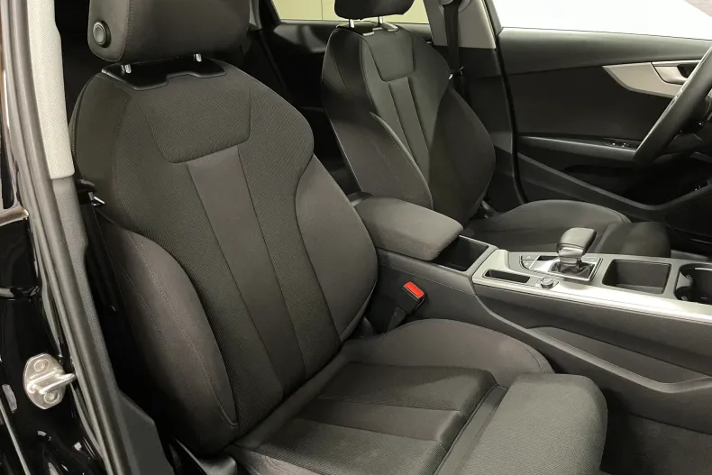 Audi A4 din 2022 cu 115.567 km - oferta AUD186696 - foto 9