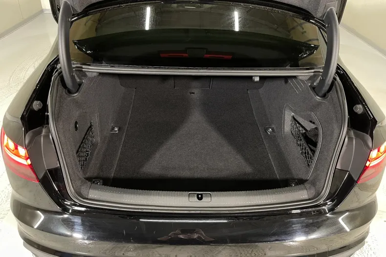 Audi A4 din 2022 cu 115.567 km - oferta AUD186696 - foto 12