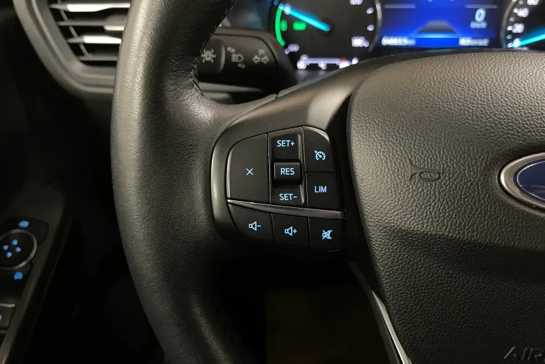 Ford Kuga din 2021 cu 64.663 km - oferta FOR186701 - foto 22