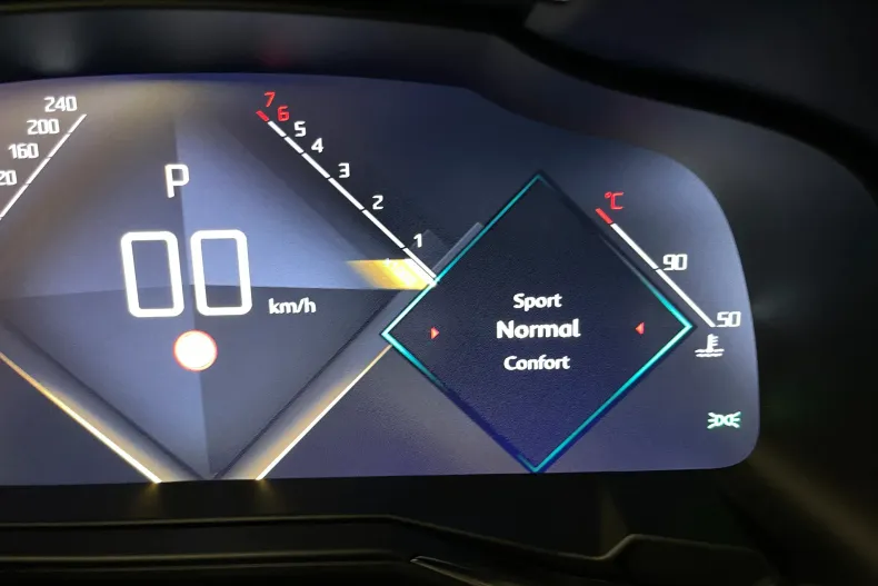 DS Automobiles DS 7 Crossback din 2021 cu 102.607 km - oferta DSA186702 - foto 34