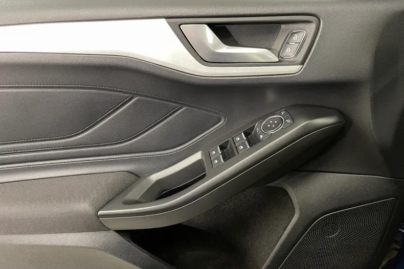 Ford Focus din 2021 cu 79.217 km - oferta FOR186708 - foto 21