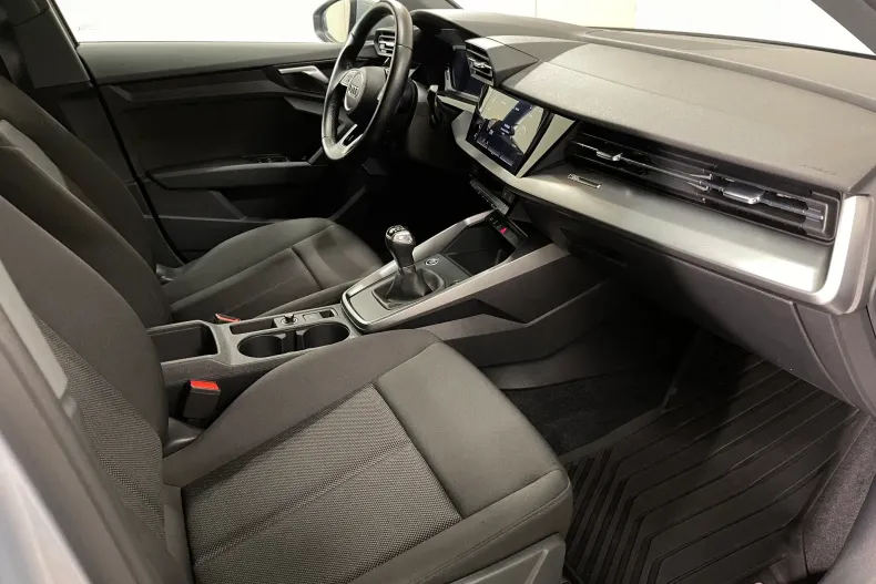 Audi A3 din 2021 cu 103.845 km - oferta AUD186709 - foto 10