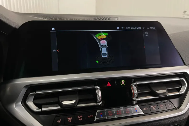 BMW Seria 3 din 2020 cu 165.037 km - oferta BMW186710 - foto 22