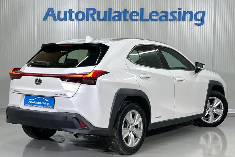 Lexus UX din 2020 cu 74.138 km - oferta LEX186714 - foto 3