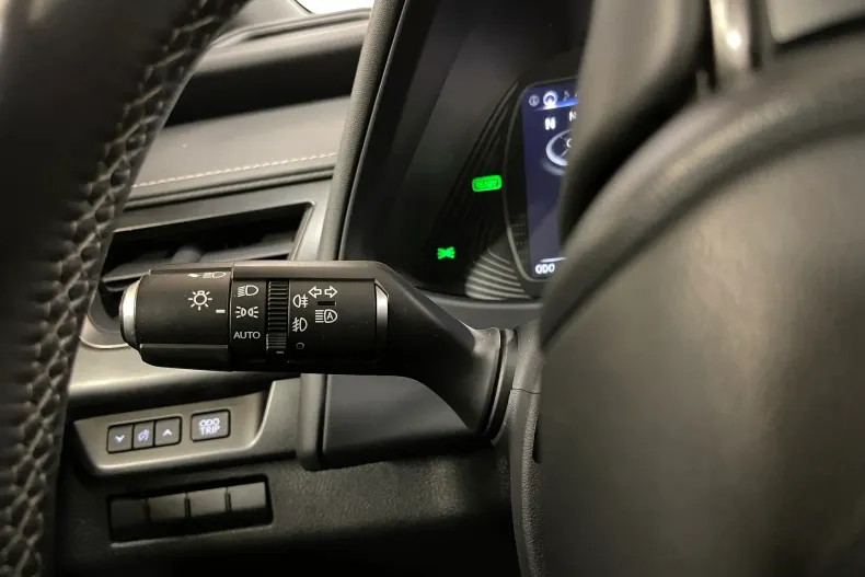 Lexus UX din 2020 cu 74.138 km - oferta LEX186714 - foto 23