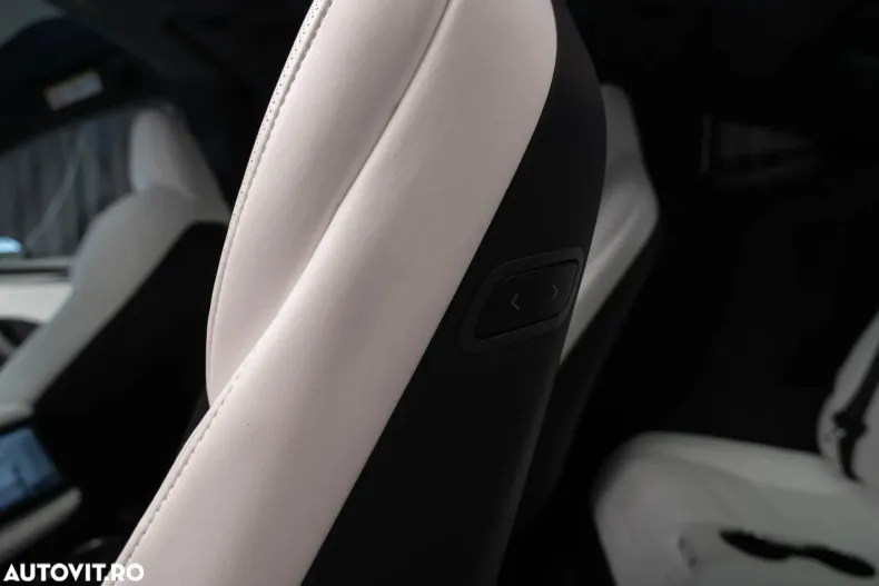 Tesla Model X din 2022 cu 16.100 km - oferta TES186717 - foto 20