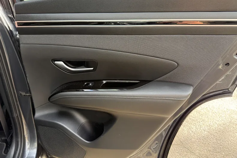 Hyundai TUCSON din 2022 cu 100.850 km - oferta HYU186719 - foto 12