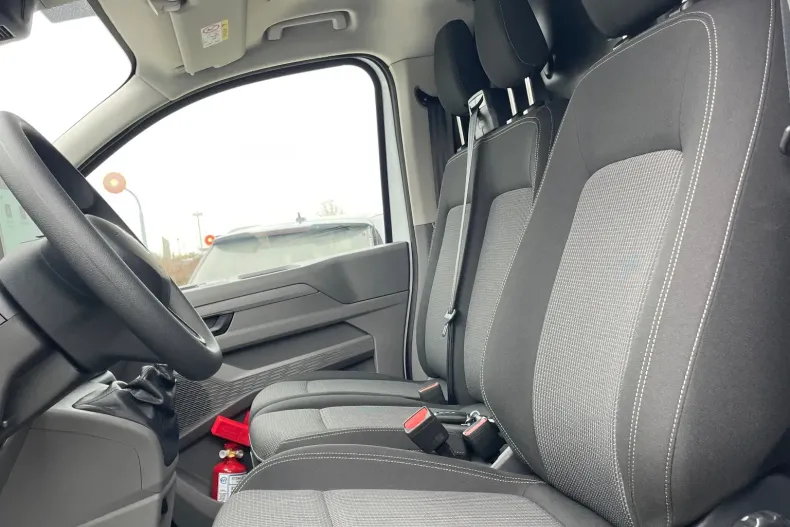 Volkswagen Transporter din 2025 cu 1 km - oferta VOL186722 - foto 11