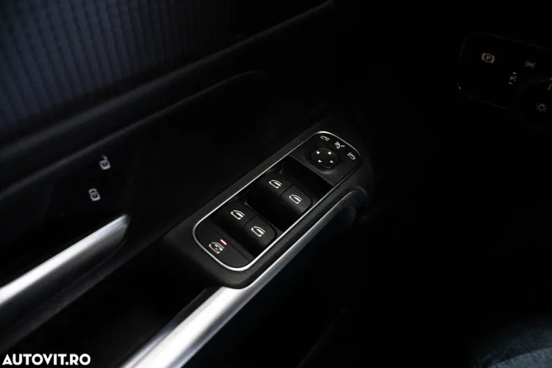 Mercedes-Benz GLB din 2022 cu 123.496 km - oferta MER186728 - foto 24