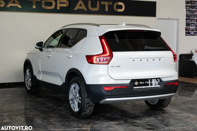 Volvo XC40 din 2022 cu 120.682 km - oferta VOL186730 - foto 34