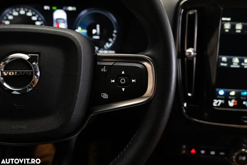 Volvo XC40 din 2020 cu 118.252 km - oferta VOL186732 - foto 23