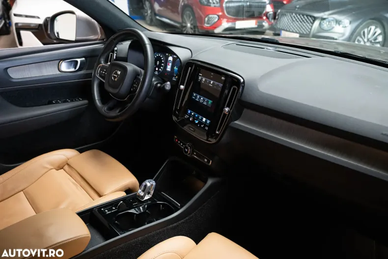 Volvo XC40 din 2020 cu 118.252 km - oferta VOL186732 - foto 29